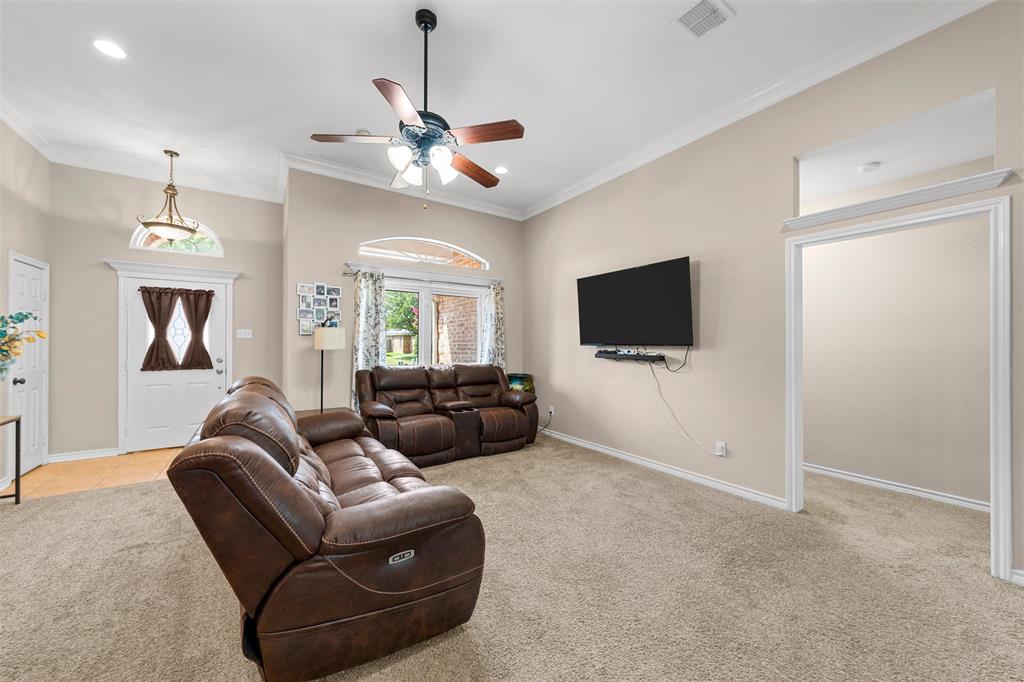 10617 Aquilla Trail