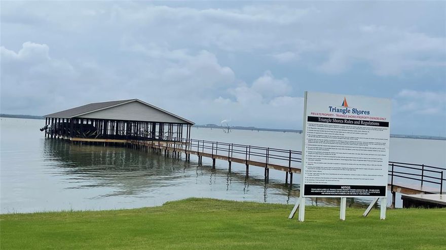 Exclusive Lakeview Land with Private Boat Slip in Gated Community on Richland Chambers Lake.

Don’t miss the opportunity to build your dream home on this exceptional land, offering panoramic views of Richland Chambers Lake, one of Texas' top three lakes. This prime lot is located within a prestigious gated community, elevated for maximum views, providing the perfect blend of privacy and lakefront luxury. Enjoy direct, hassle-free access to the water with a pre-built private boat slip just steps away—ideal for boating and fishing enthusiasts. Whether you envision a tranquil weekend getaway or a full-time lakeside residence, this property offers limitless potential. Surrounded by breathtaking natural beauty and unmatched lake vistas, this is a rare chance to own a piece of paradise in one of Texas's most sought-after lake communities.