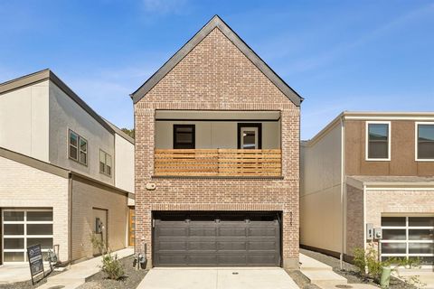 8225 Emsworth Drive Dallas TX 75231