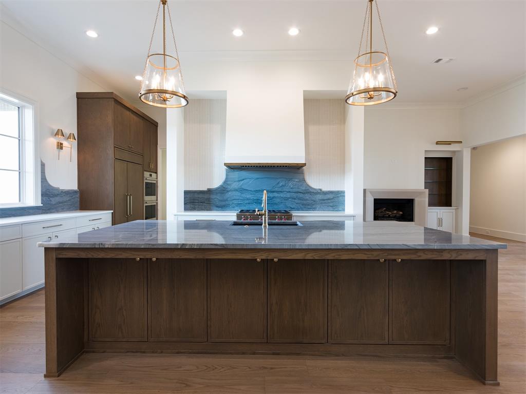 Creek Pionte Estates - Residential