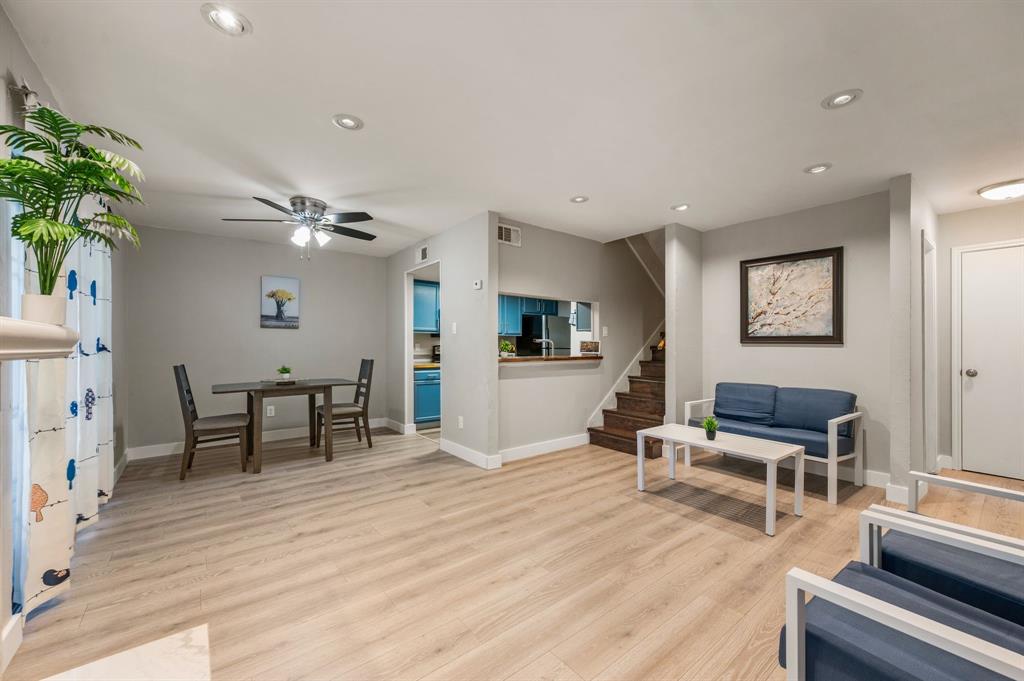 Springtree Crossing Condos - Residential