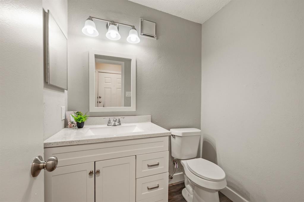 Springtree Crossing Condos - Residential