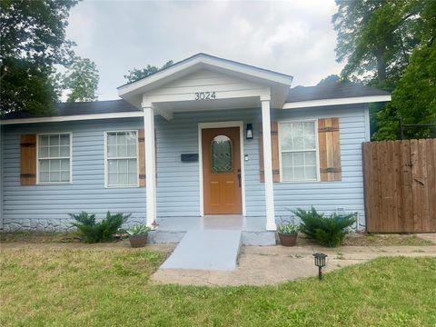3024 Carnation Avenue Fort Worth TX 76111