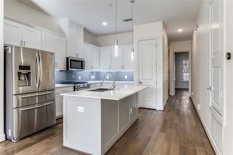 Tiny photo for 5015 Meridian Lane #1102, Addison, TX 75001 (MLS # 21197641)