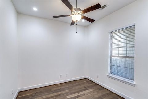 Tiny photo for 5015 Meridian Lane #1102, Addison, TX 75001 (MLS # 21197641)