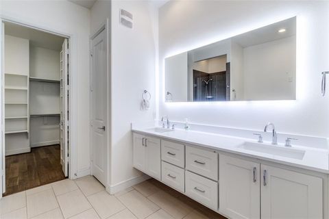 Tiny photo for 5015 Meridian Lane #1102, Addison, TX 75001 (MLS # 21197641)