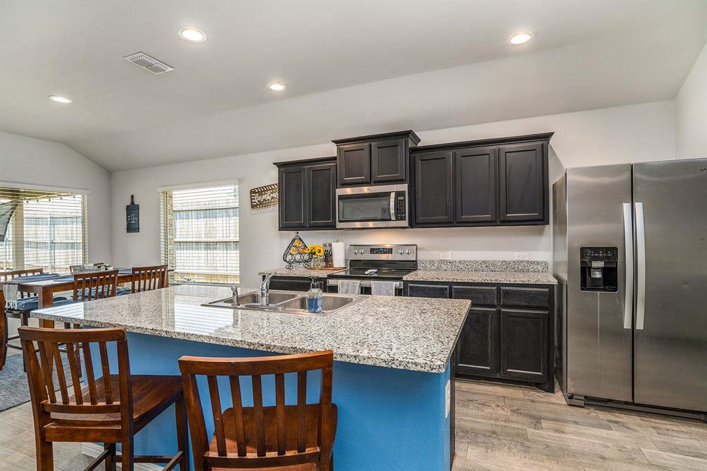 WATERSBEND SOUTH - Residential Lease