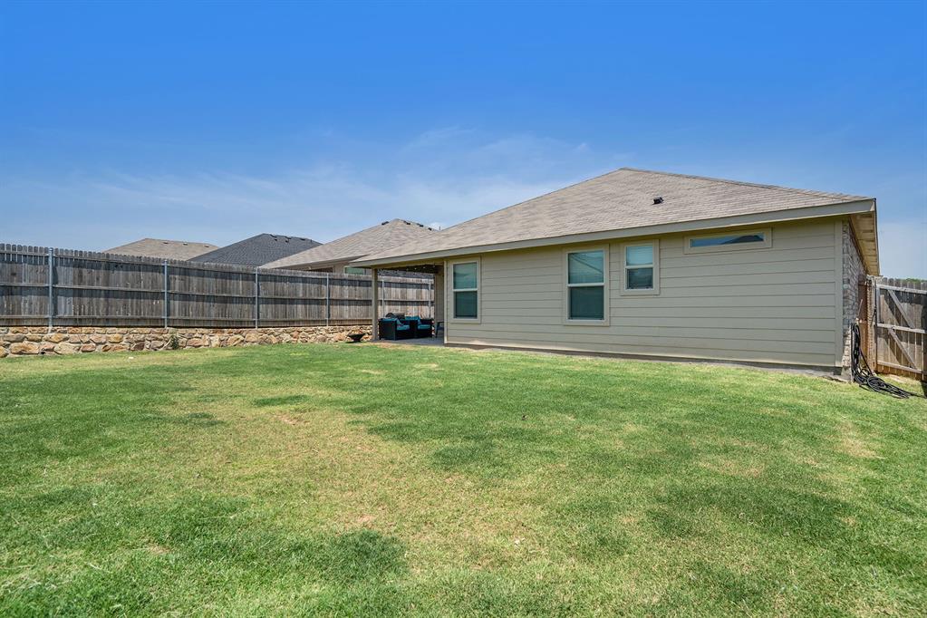 WATERSBEND SOUTH - Residential Lease