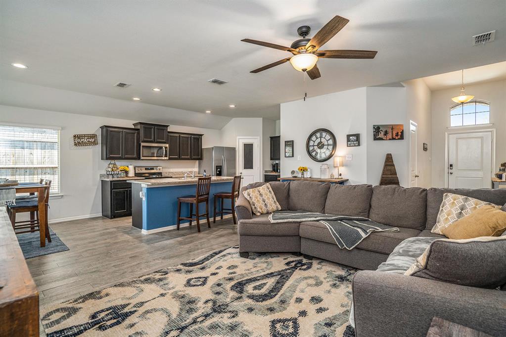 WATERSBEND SOUTH - Residential Lease