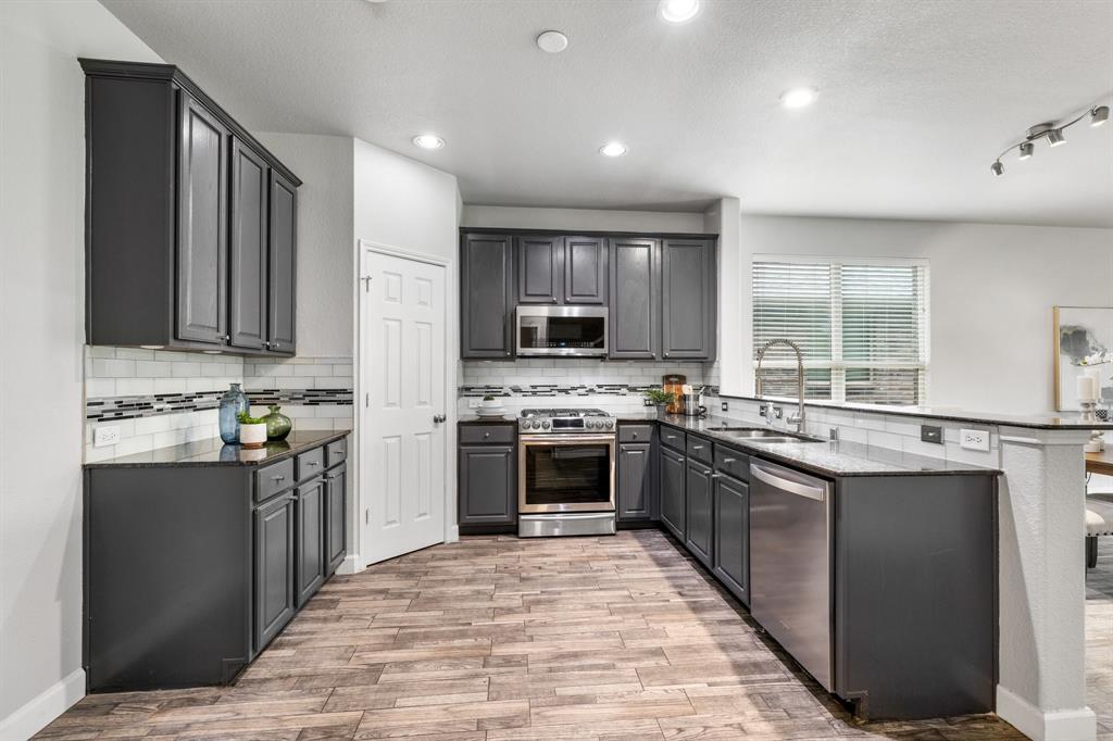 Woodbridge Ph 13 - Residential