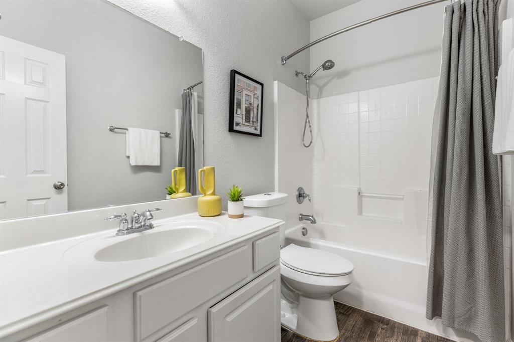 Woodbridge Ph 13 - Residential