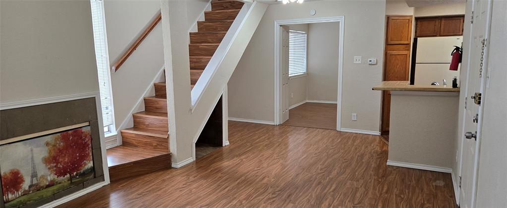Photo 1 of 27 — 9805 Walnut Street 204, Dallas, TX 75243