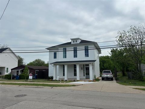 Photo of 515 S Clark Street, Rockwall, TX 75087 (MLS # 21234348)