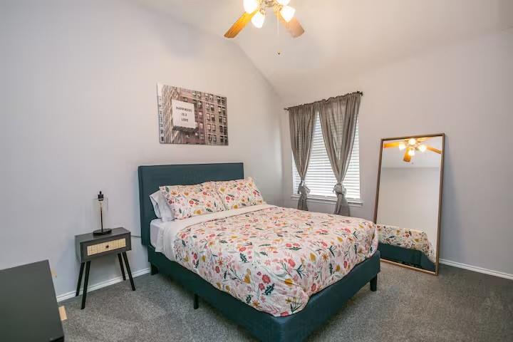 Foxwood Glen - Residential