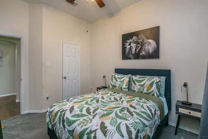 Foxwood Glen - Residential