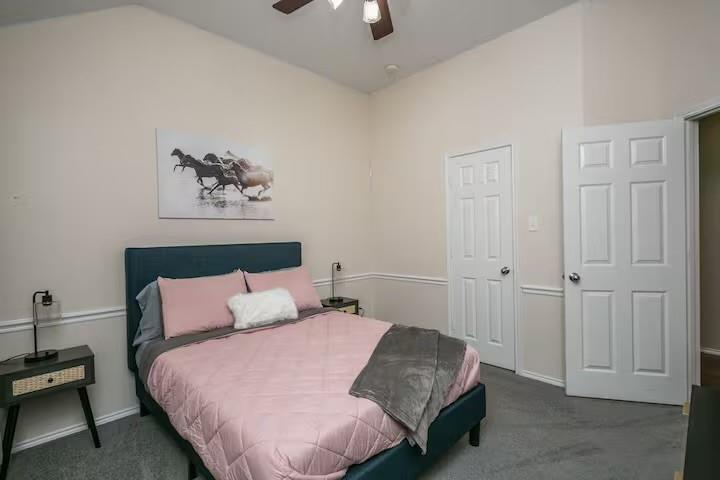 Foxwood Glen - Residential