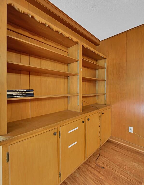 7610 Bosque Boulevard