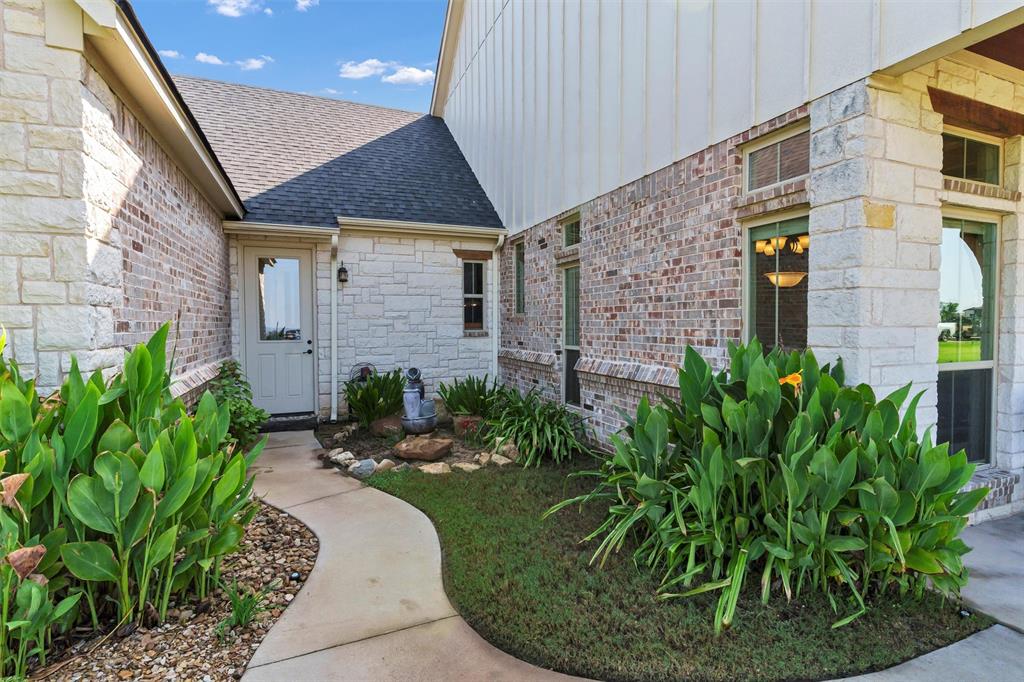 300 Kenyon Court