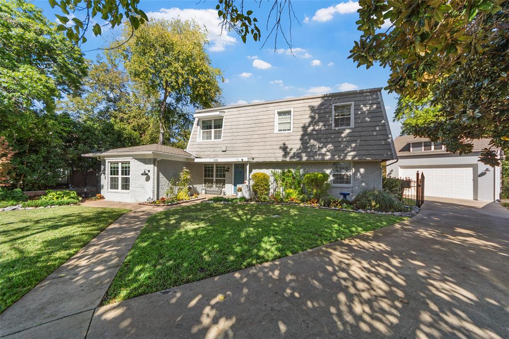 1112 Ridgeway Circle