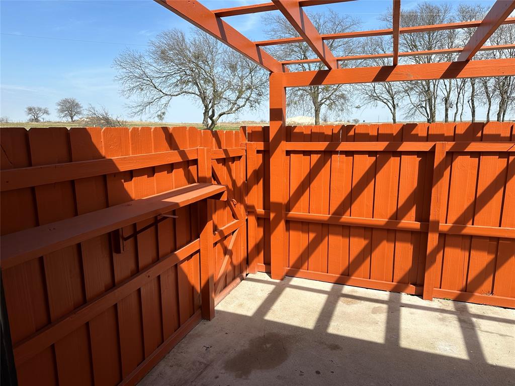 E C School Land - Residential Lease