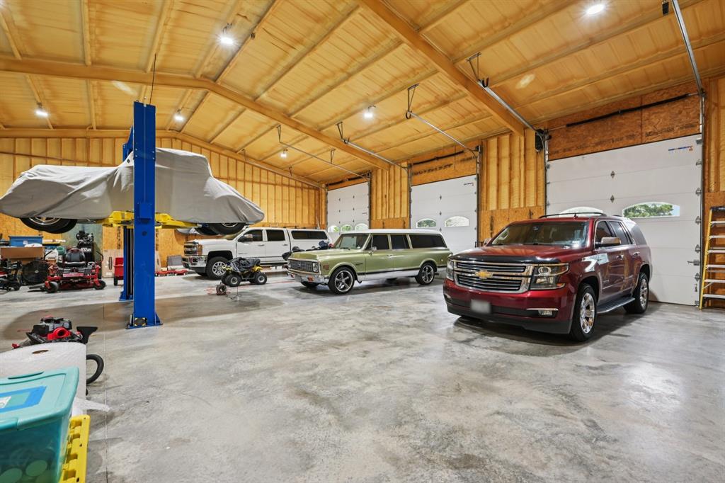 1143 Rs County Road 2300