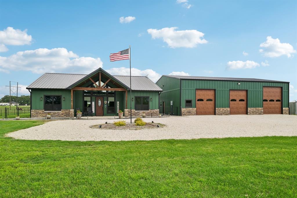 1143 Rs County Road 2300