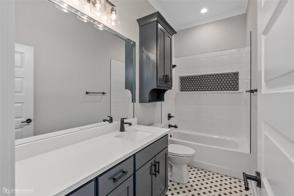 Tiburon - Residential