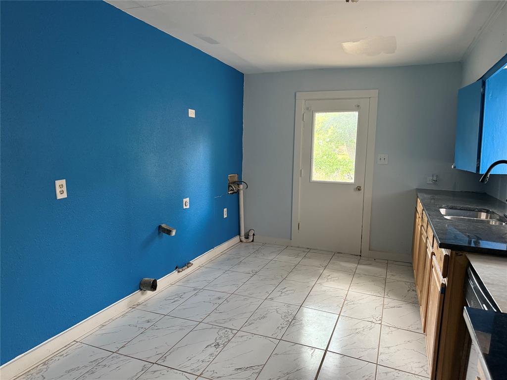 7101 Devonshire Circle