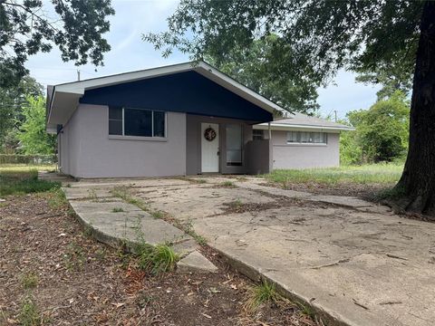 7101 Devonshire Circle Shreveport LA 71106
