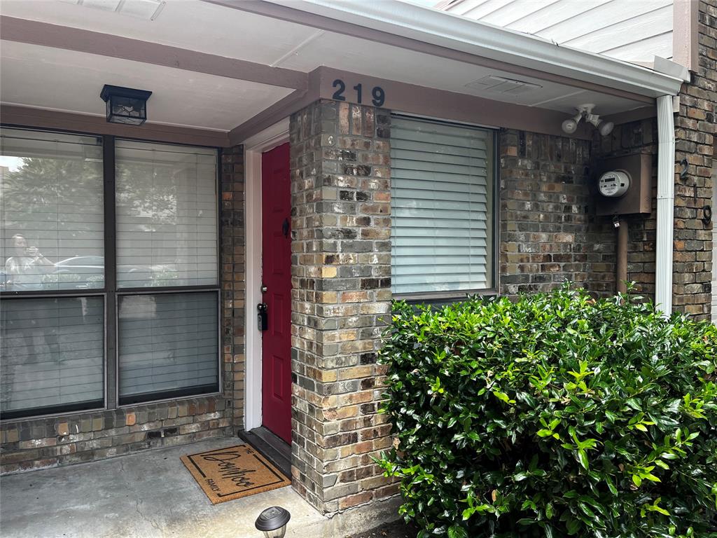 219 Mccarley Place