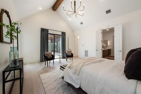 Tiny photo for 6443 Kenwood Avenue, Dallas, TX 75214 (MLS # 20998306)