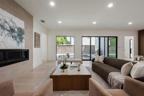 Tiny photo for 6443 Kenwood Avenue, Dallas, TX 75214 (MLS # 20998306)