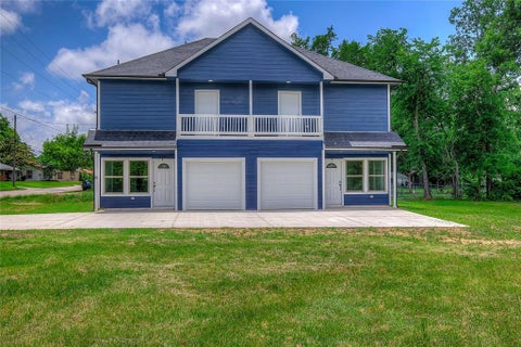 Photo of 620 Whitworth Street, Sulphur Springs, TX 75482 (MLS # 21371496)