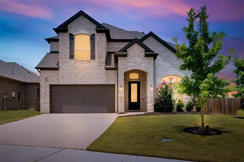 Photo of 523 William Court, Arlington, TX 76002 (MLS # 21313585)