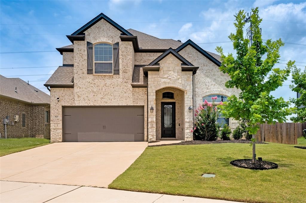 523 William Court