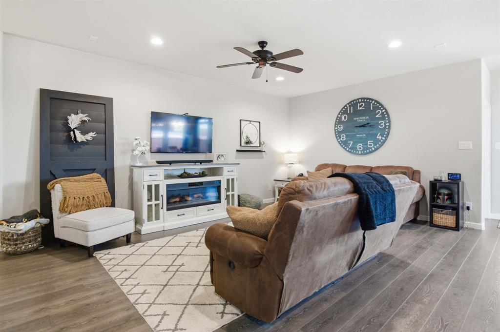 Hawthorne Meadows - Residential