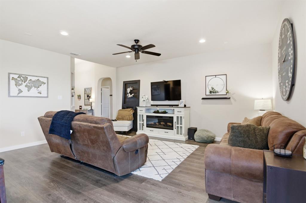 Hawthorne Meadows - Residential