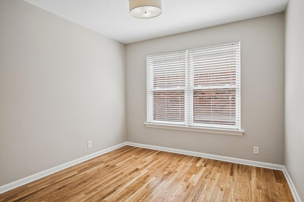 Crest View Park Add - Residential