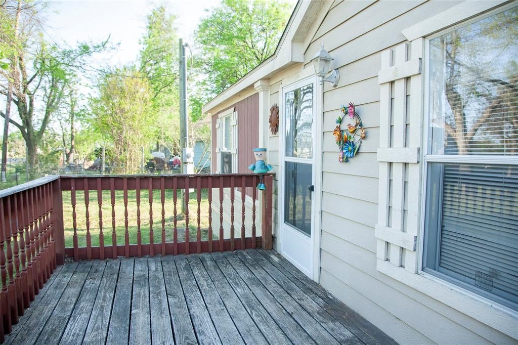112 SE Front Street