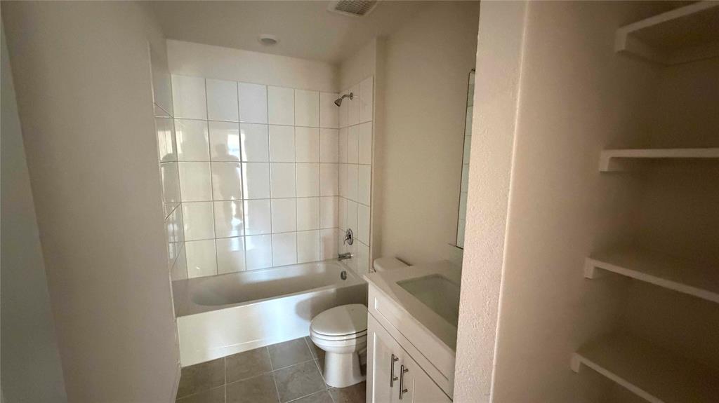 Blaire Lake - Residential