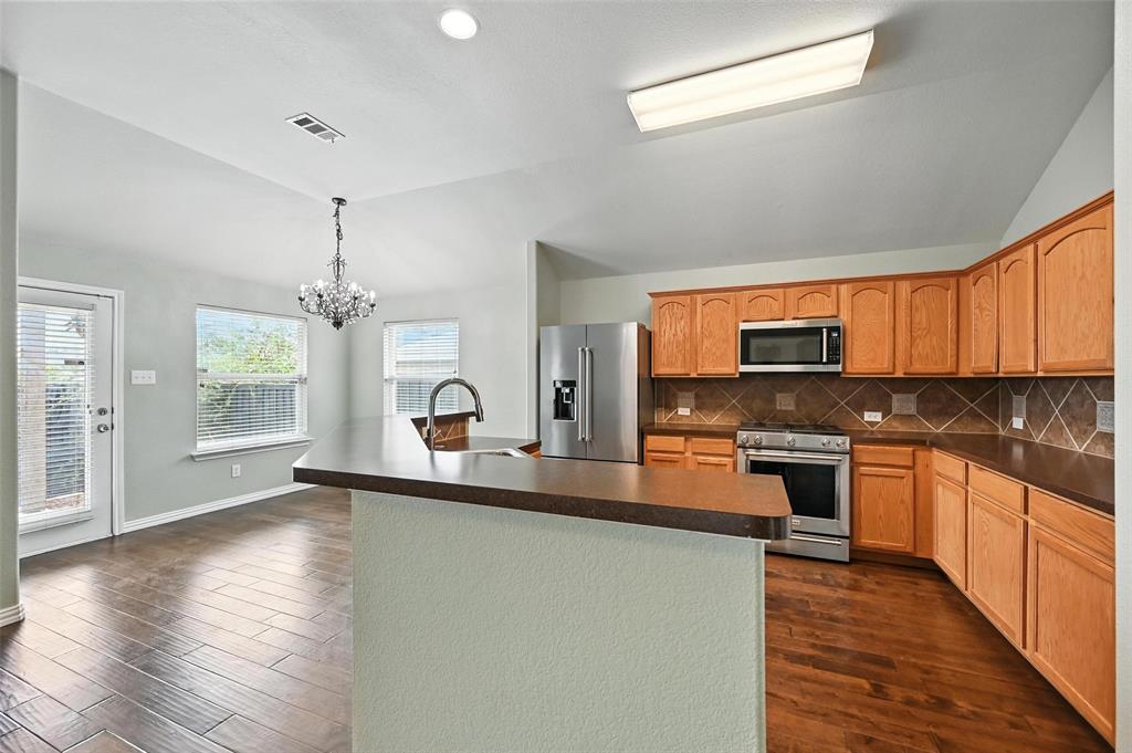 6617 Chalk River Drive