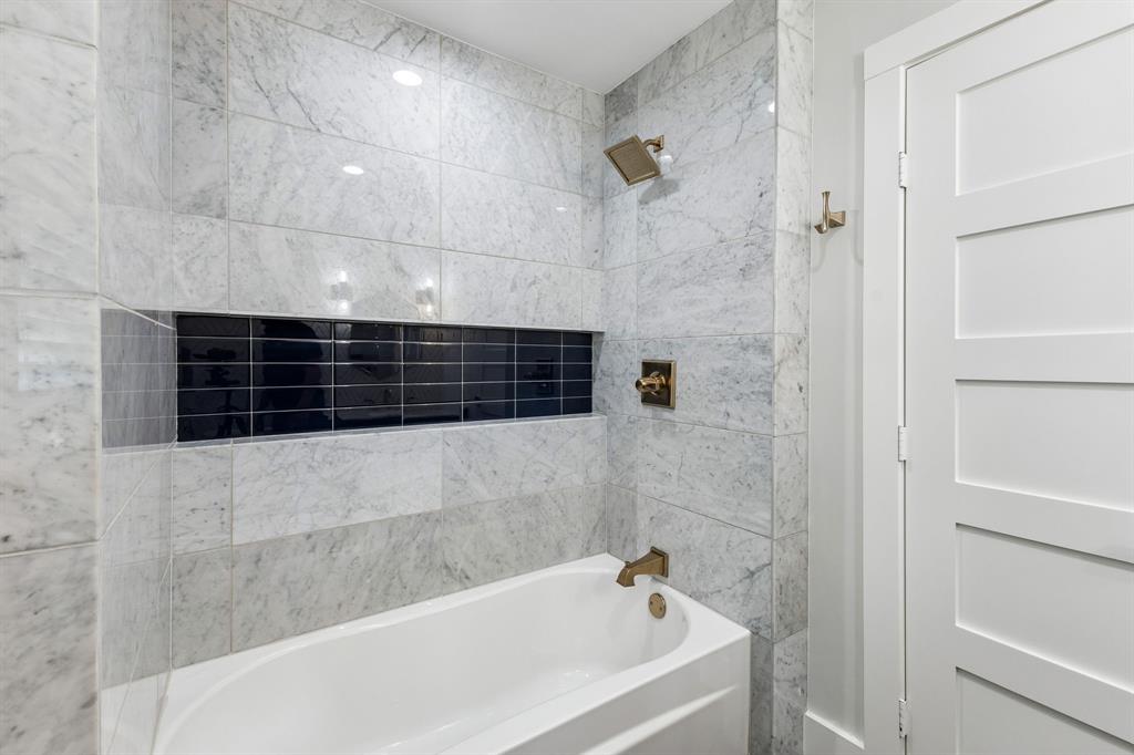 Spring Vly Park Instl 3 - Residential