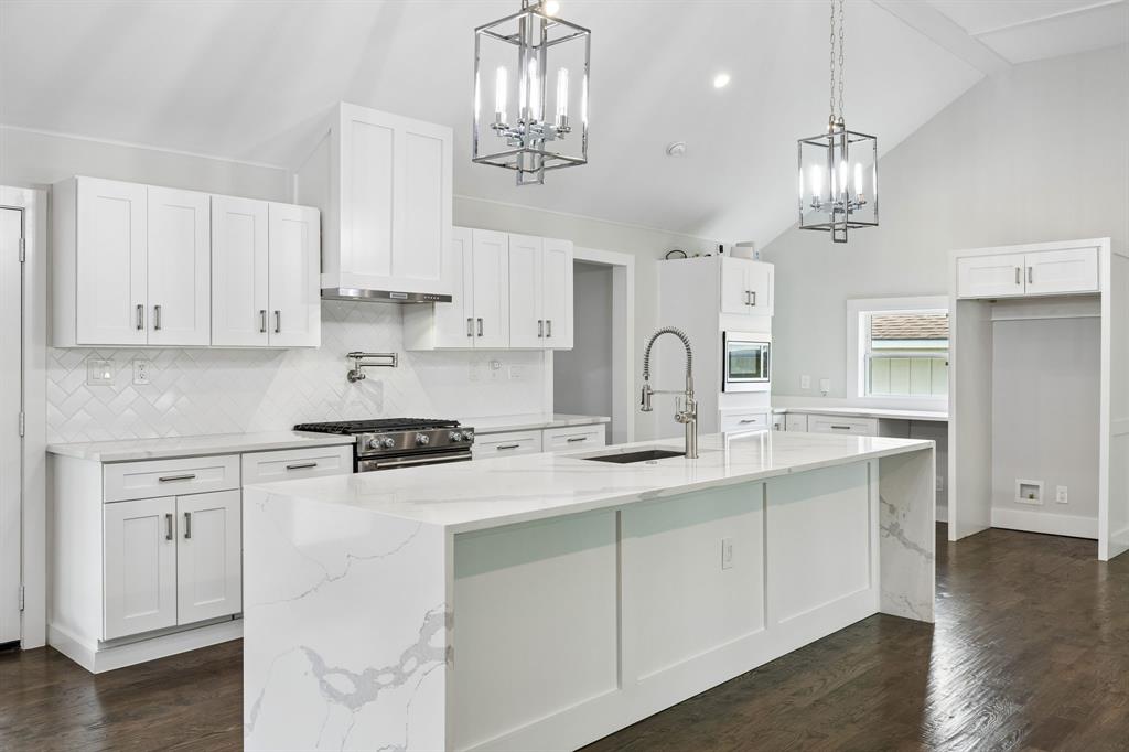 Spring Vly Park Instl 3 - Residential