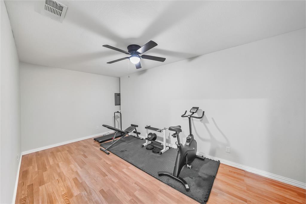 Shady Brook Twnhs Add - Residential