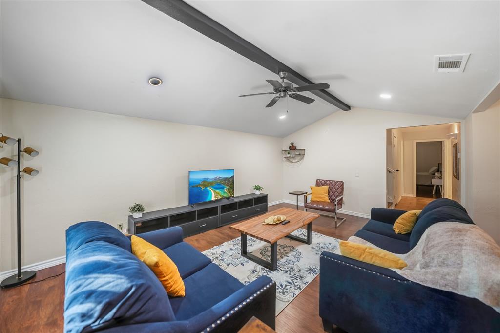 Shady Brook Twnhs Add - Residential