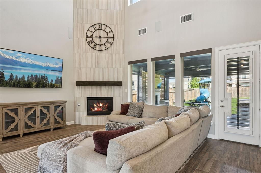 1534 Meziere Sky Drive