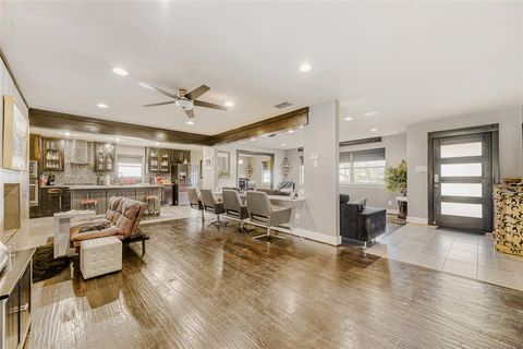 Tiny photo for 3919 S Franklin Street, Dallas, TX 75233 (MLS # 21197569)