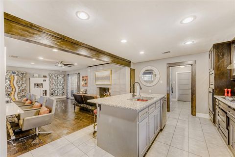 Tiny photo for 3919 S Franklin Street, Dallas, TX 75233 (MLS # 21197569)