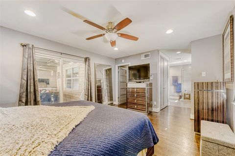 Tiny photo for 3919 S Franklin Street, Dallas, TX 75233 (MLS # 21197569)