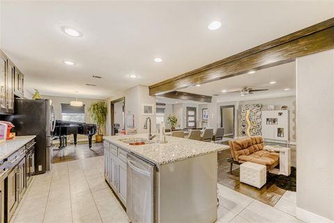 Tiny photo for 3919 S Franklin Street, Dallas, TX 75233 (MLS # 21197569)